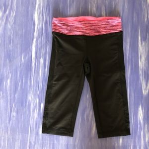 Lululemon/Ivivva Lux Cropped Legging Girls Size 4